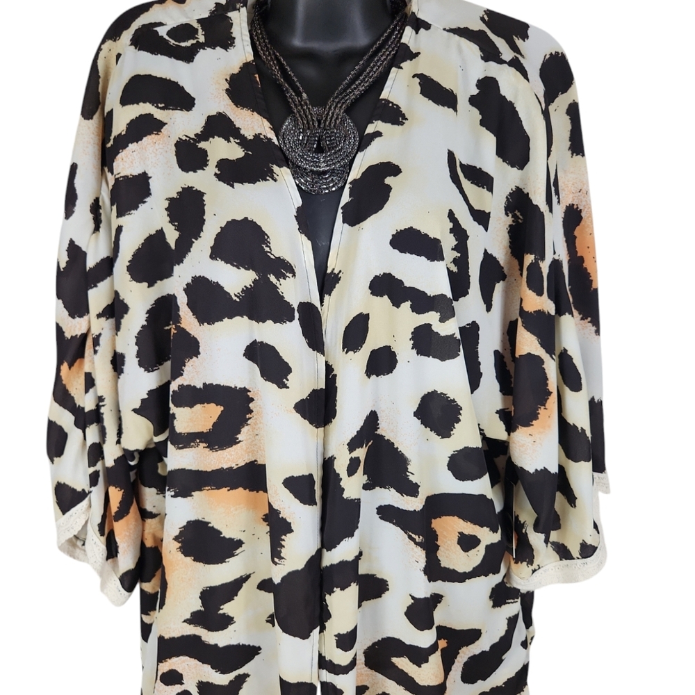 Liberty Love, Women's Animal print cardigan, black creme, gold, w/trim, Sz L - Picture 2 of 10